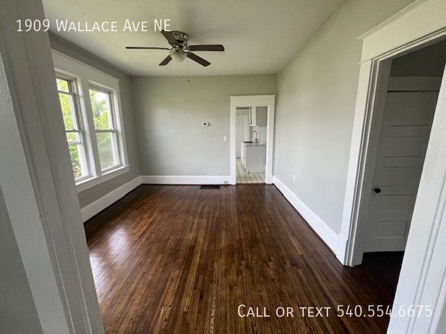 1909 Wallace Ave Ne - Photo 3 of 12