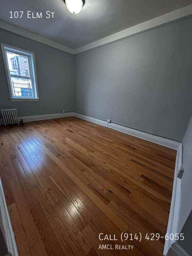 107 Elm Street - Photo 5 of 5