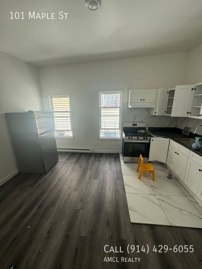 101 Maple Place - Photo 2 of 15