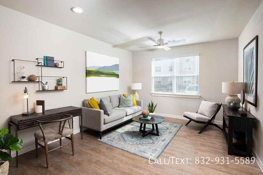 5799 Nw Central Dr - Photo 3 of 11