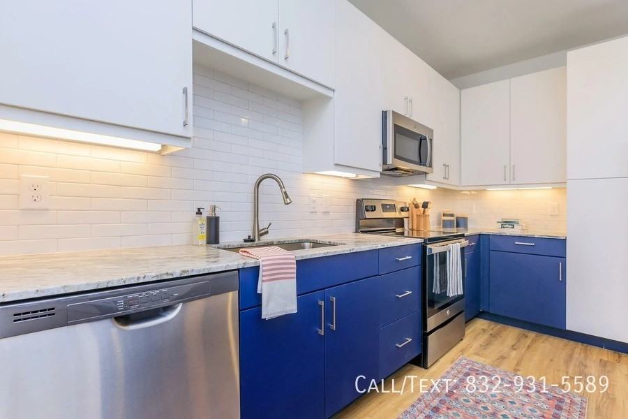 2713 W T C Jester Blvd #TD1 - Photo 2 of 14