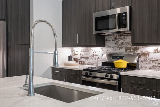 1297 Givens St #BSS1 - Photo 4 of 15