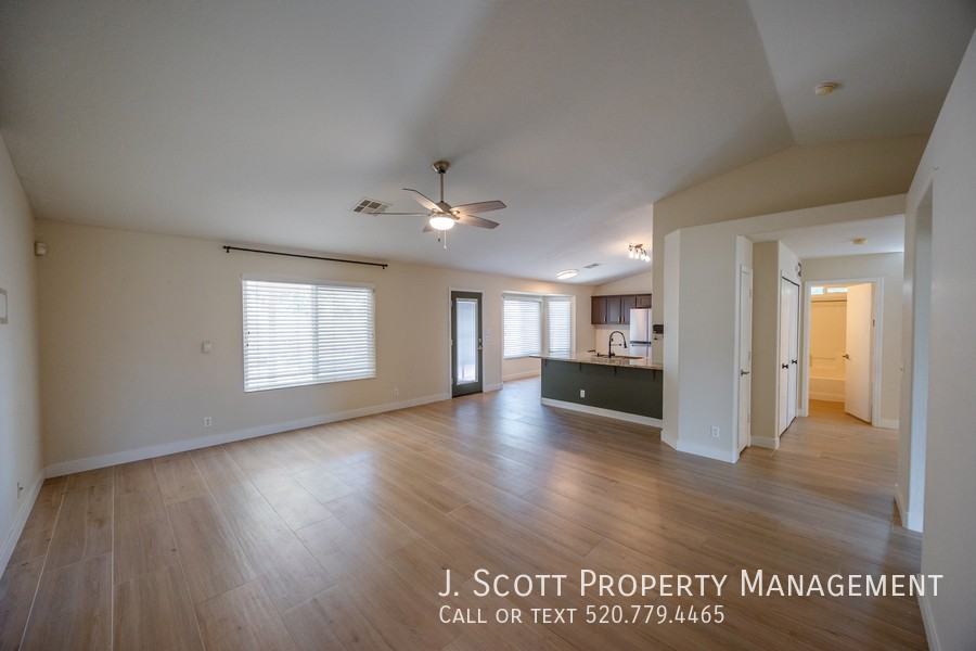 2892 E Carla Vista Ct - Photo 2 of 23