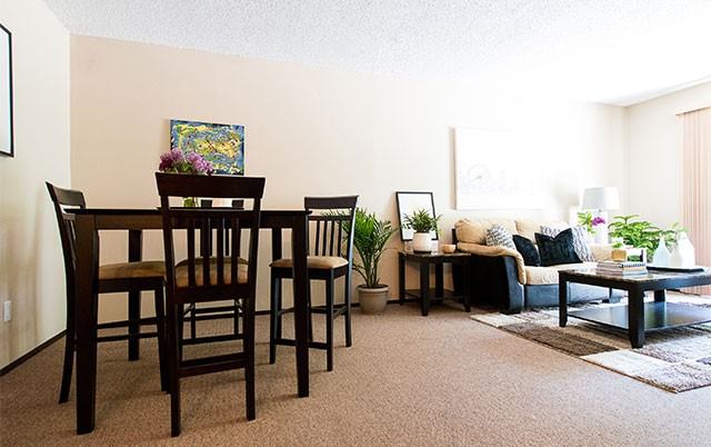 Forest Glen Apartments - Photo 3 of 10