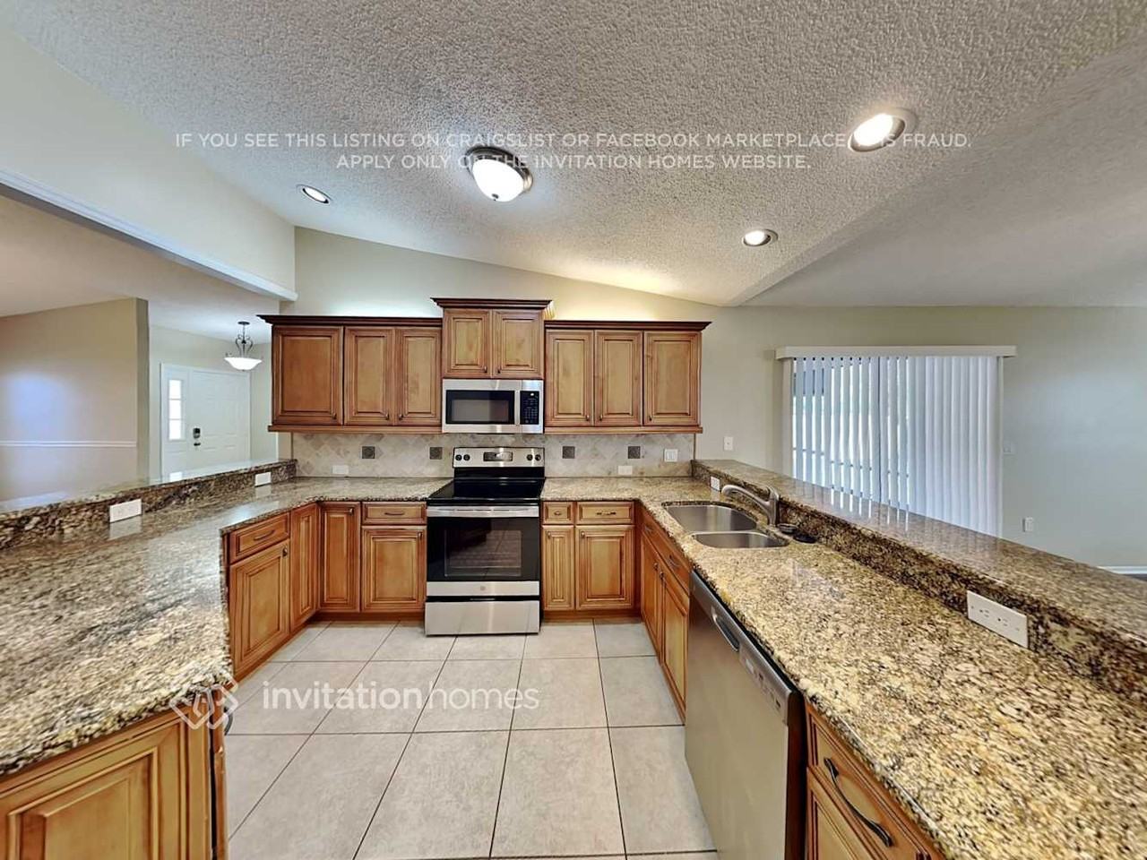 2297 Cork Oak St E - Photo 7 of 21