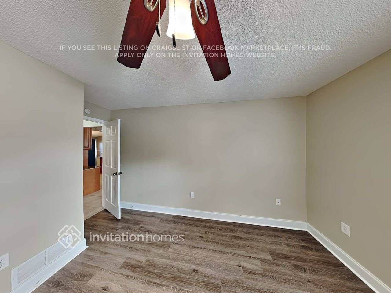 2297 Cork Oak St E - Photo 4 of 21