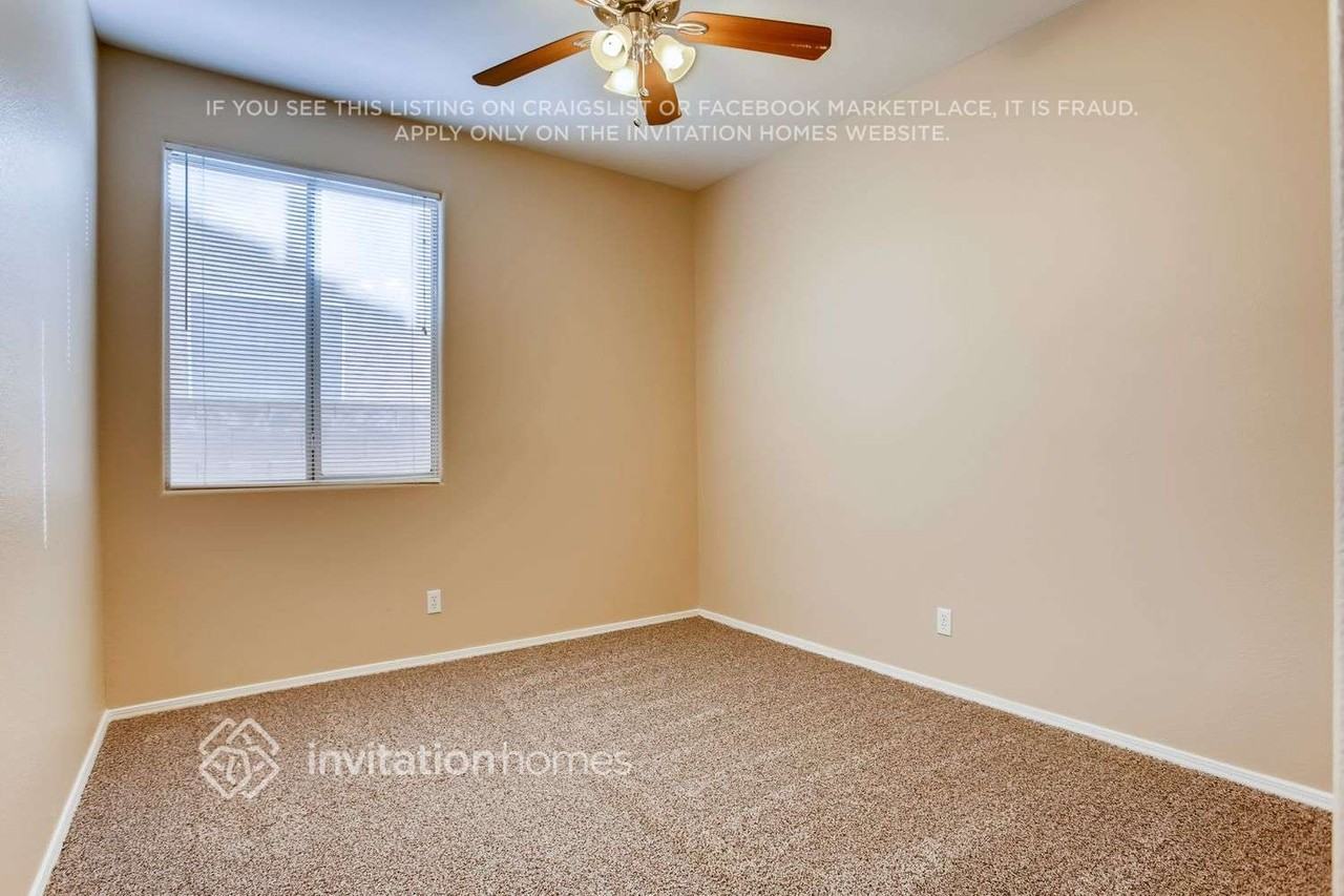 2352 Kenneth Ave - Photo 6 of 11