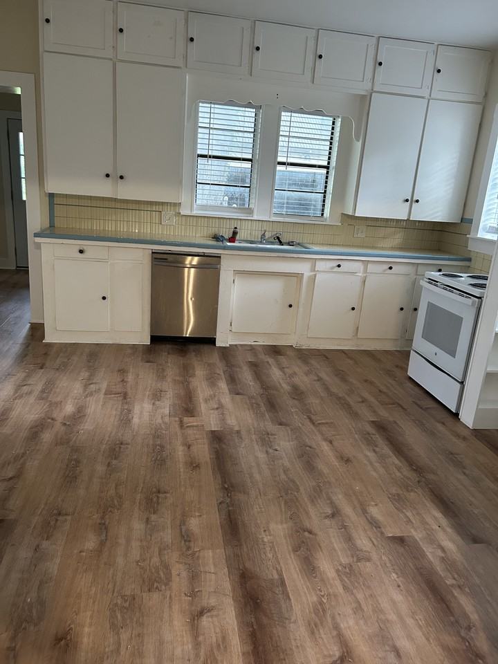 819 N Commerce St #NA - Photo 6 of 13
