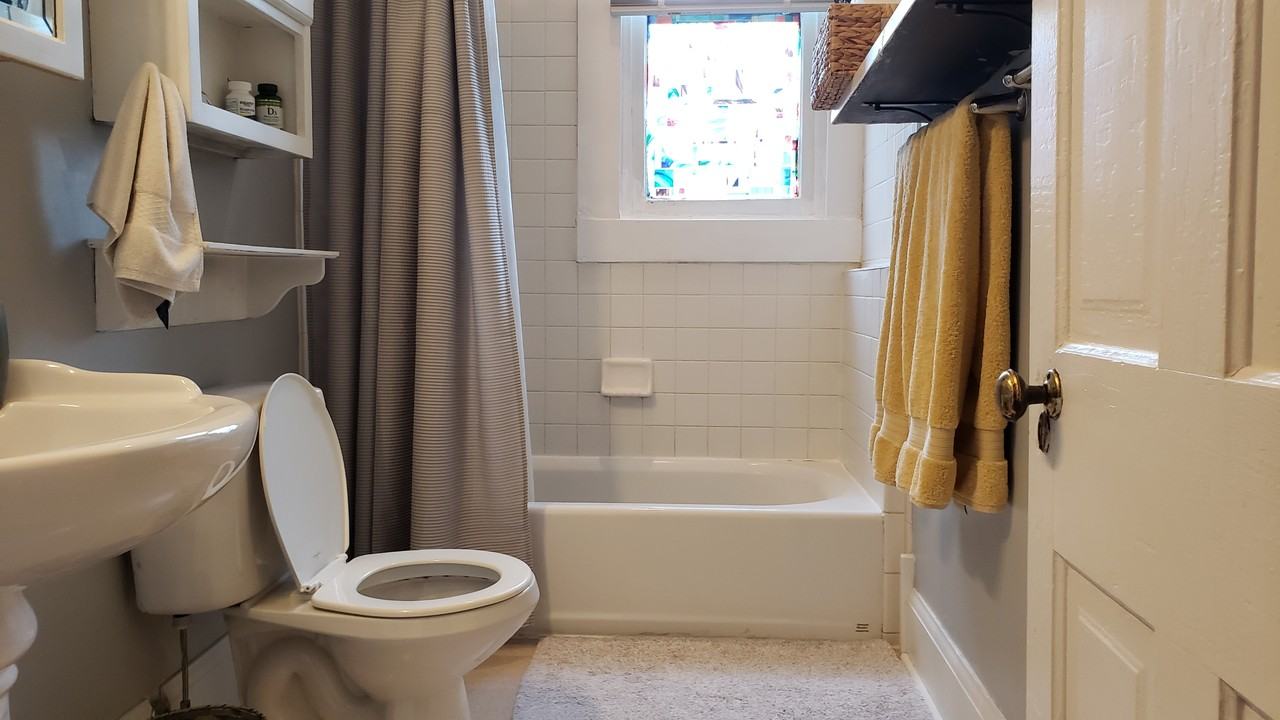 1701 N Delaware St #4 - Photo 7 of 25