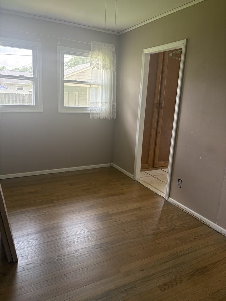 81 Elm St #NA - Photo 5 of 7