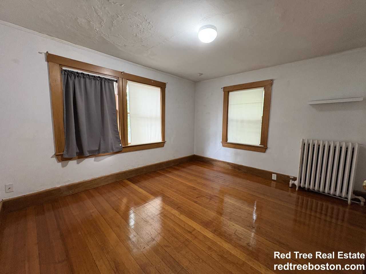 28 Woodward St #2 - Photo 5 of 20