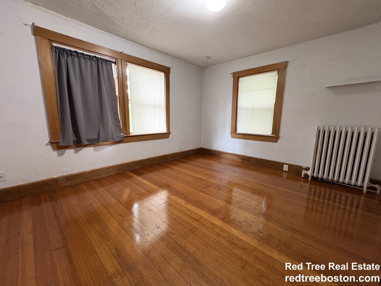 28 Woodward St #2 - Photo 7 of 20