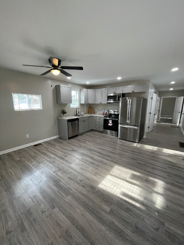 2023 Standard Ave - Photo 2 of 11