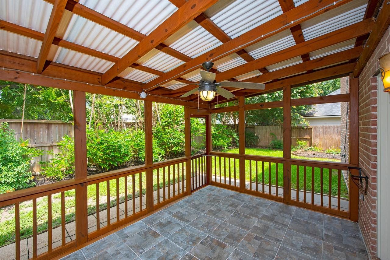 3238 Enclave Ln - Photo 5 of 33