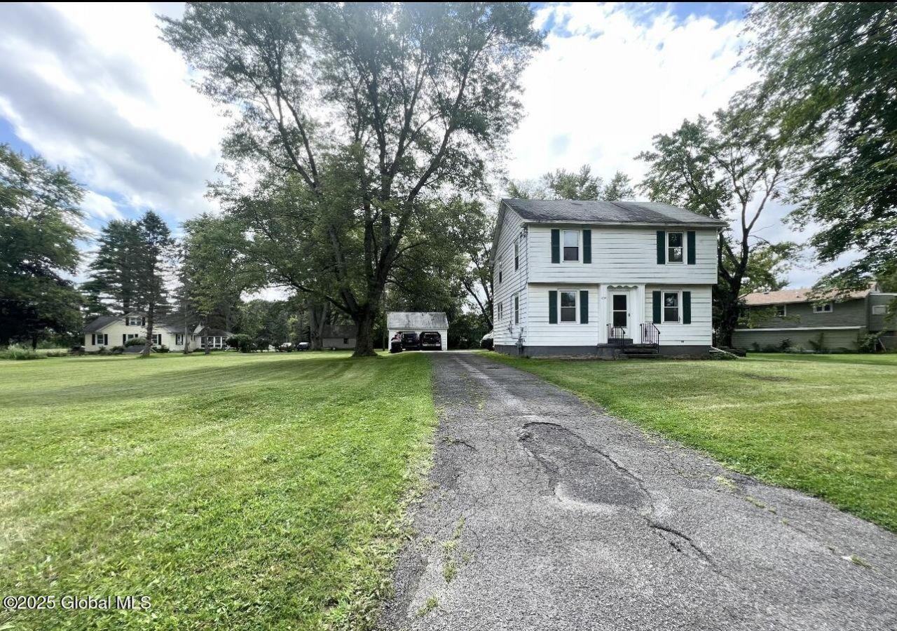 654 Feura Bush Rd - Photo 2 of 20