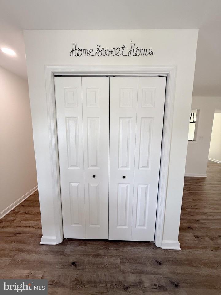 1171 Holly Ave - Photo 3 of 25