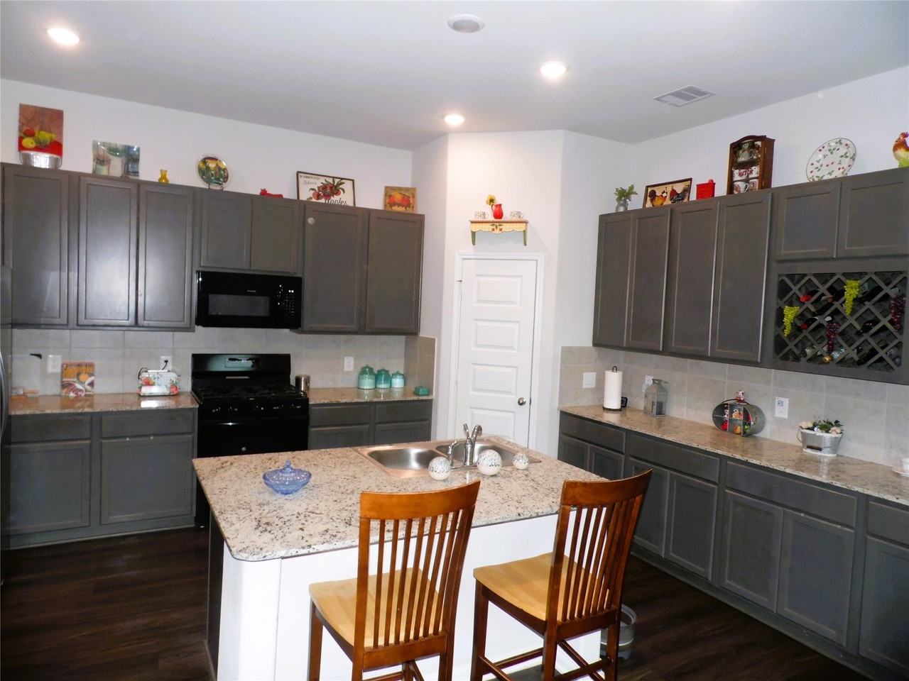 25324 Yellowbells Pl - Photo 4 of 15