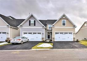 featured image of 173 Sandstone Cir