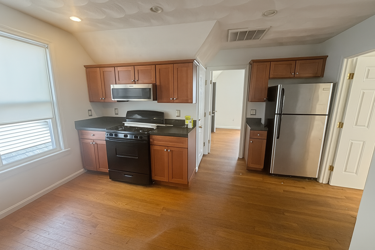 45 Almont St #3 - Photo 2 of 8