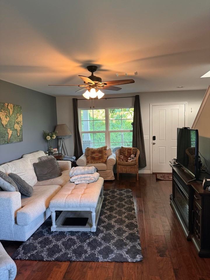 2912 Treloar Way #NA - Photo 2 of 17