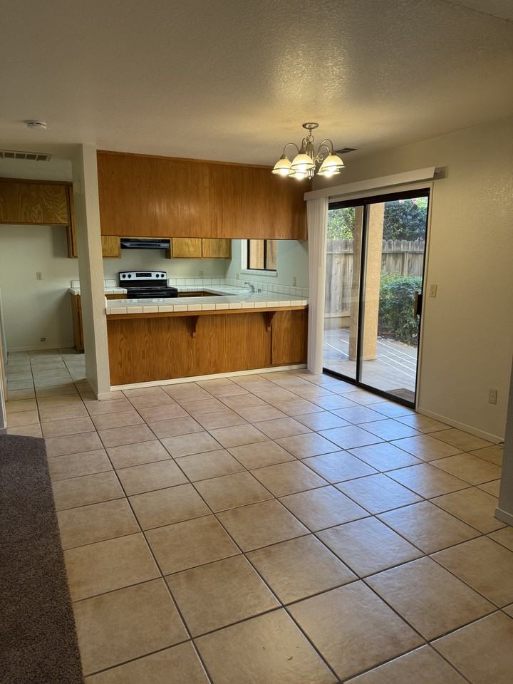 3677 Tuscany Place #3677 - Photo 3 of 17