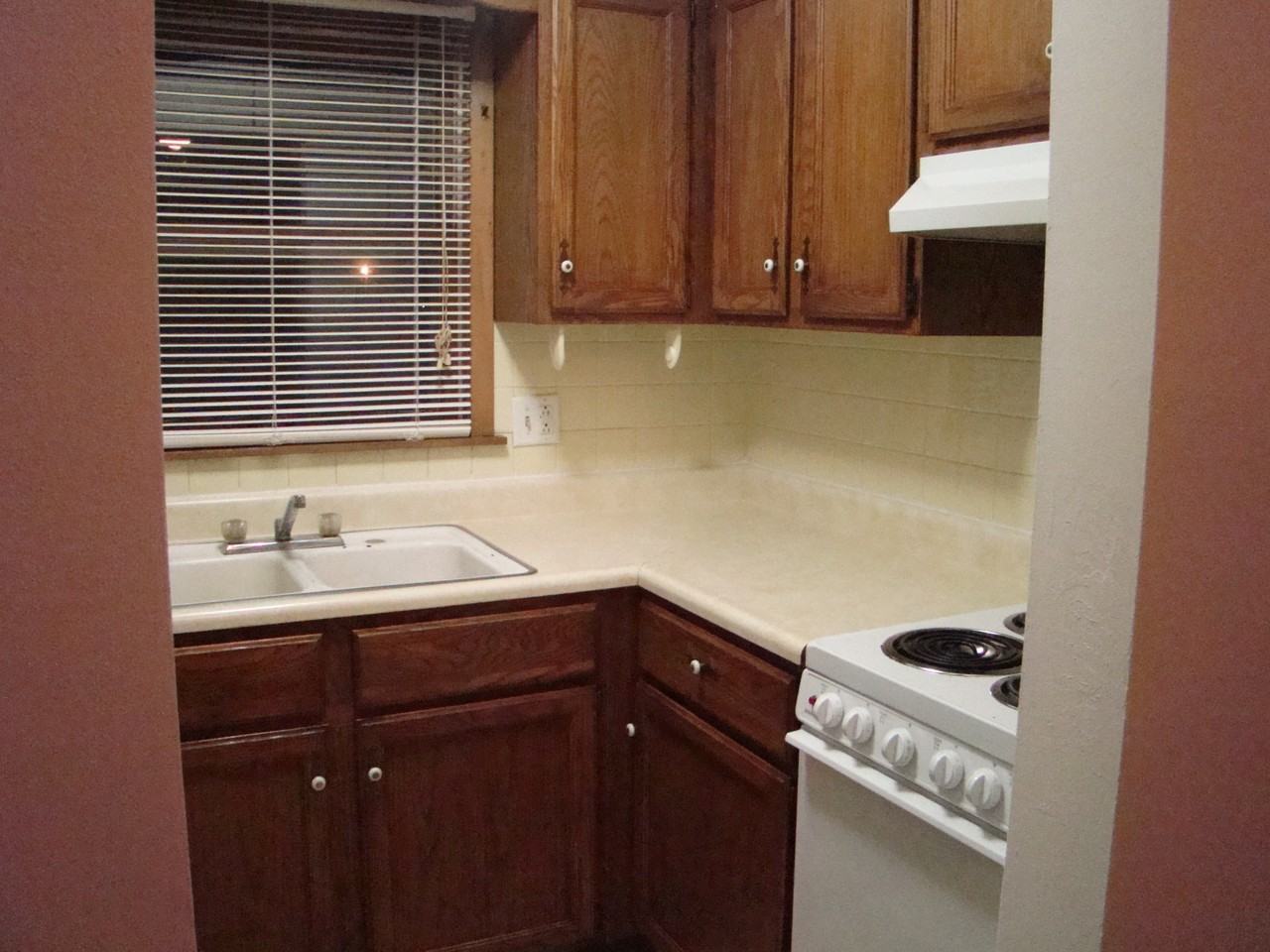 2960 12th St #1 - Photo 2 of 15