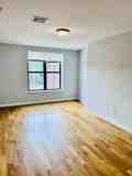 147 Main St #2E - Photo 1 of 1