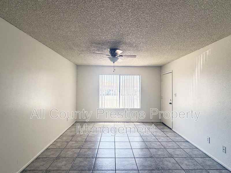 905 South Dorsey Lane #105 - Photo 6 of 22