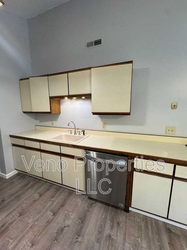 17 Sand Spurrey Rd - Photo 5 of 25