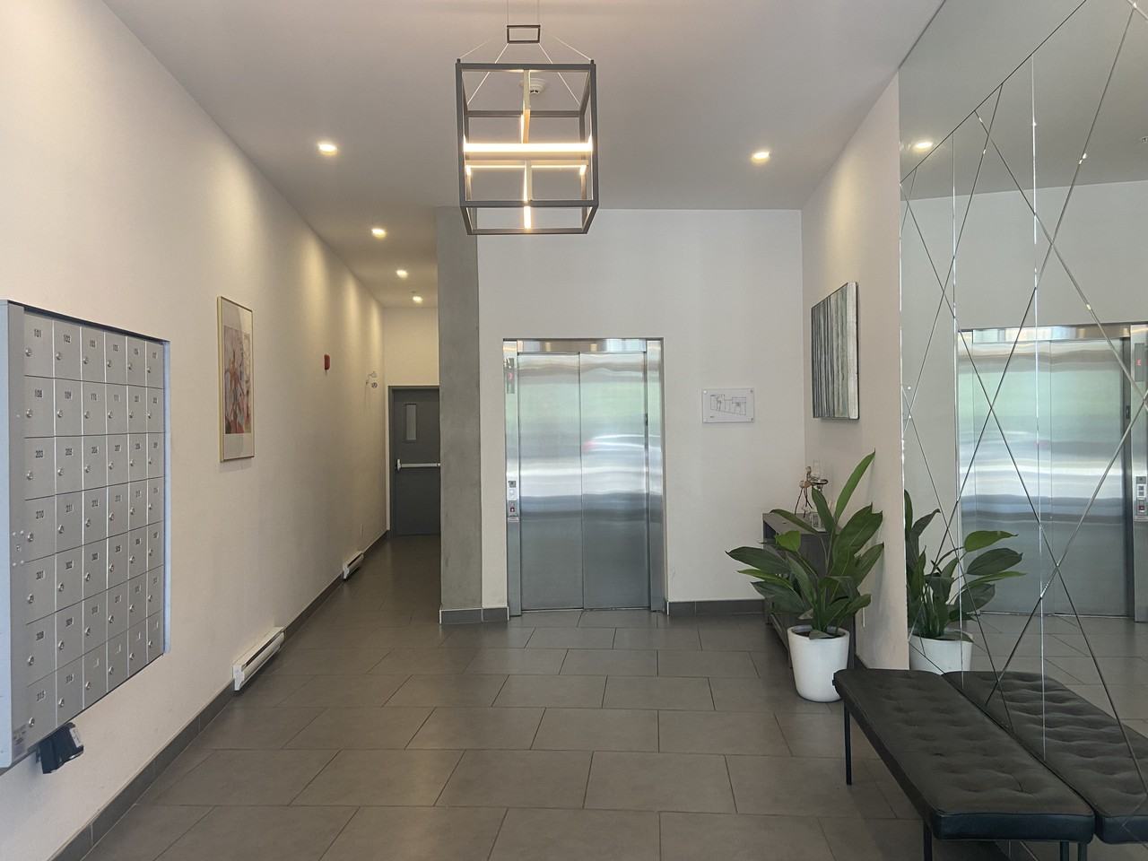 901 Avenue Beaumont ##3 - Photo 7 of 10