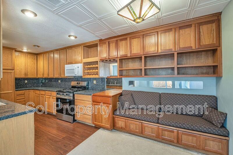 221 Palo Verde Ter - Photo 6 of 25