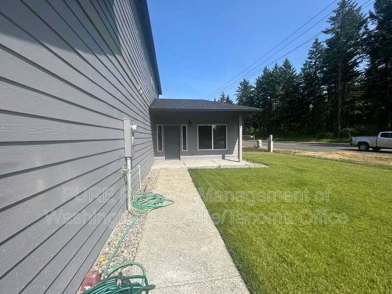 208th St E #5205 - Photo 2 of 34