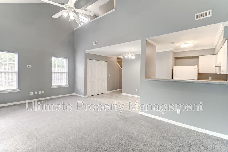 502 Shortfin Dr - Photo 2 of 16