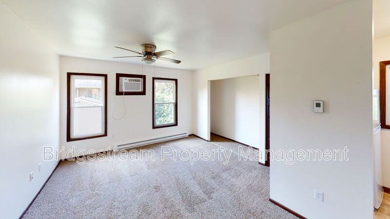 7123 Springboro Pike #23 - Photo 3 of 11