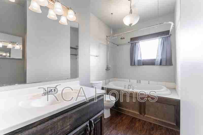 2439 N Pennsylvania St - Photo 7 of 11