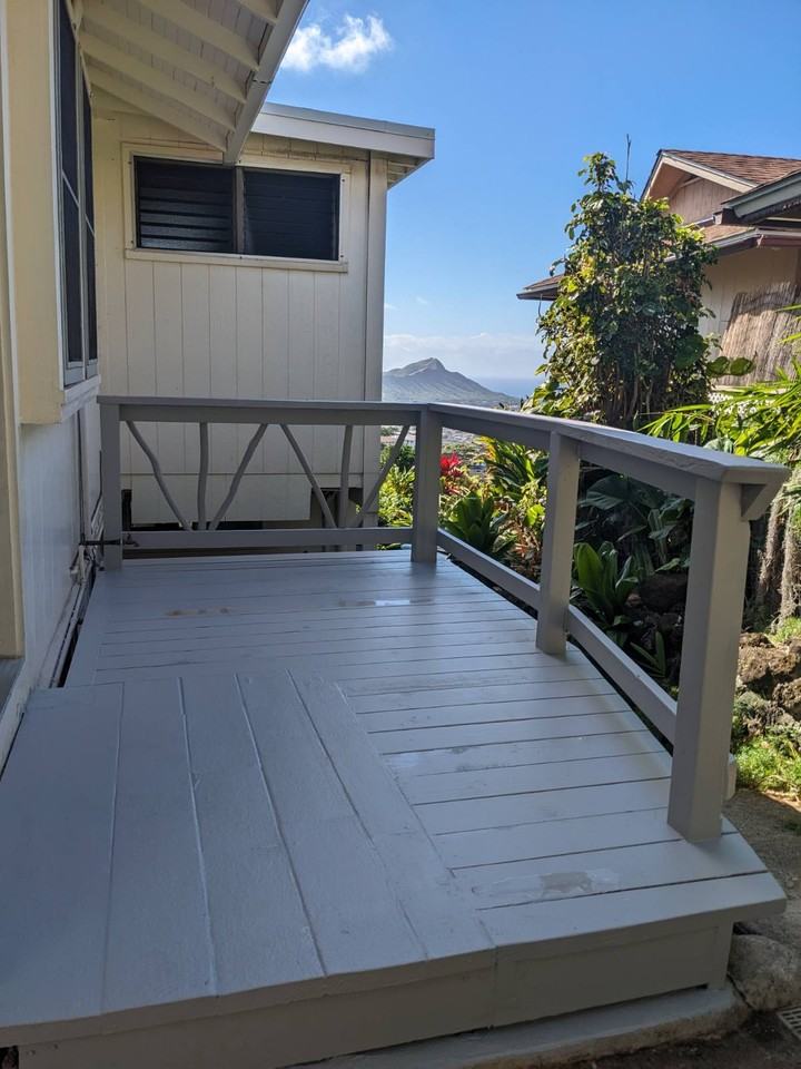 1659 Bertram St #G - Photo 5 of 17