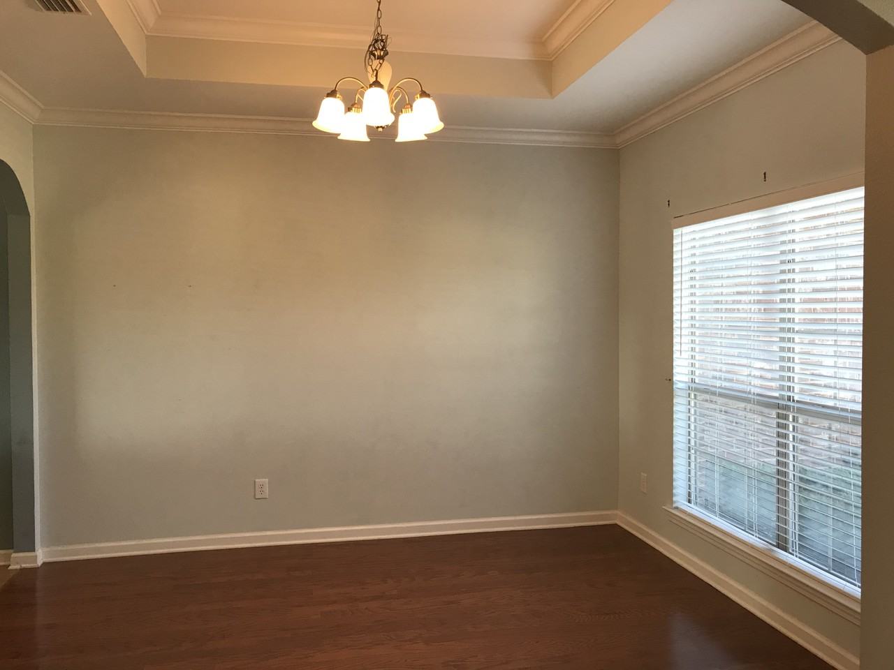 24015 Limerick Ln - Photo 2 of 22