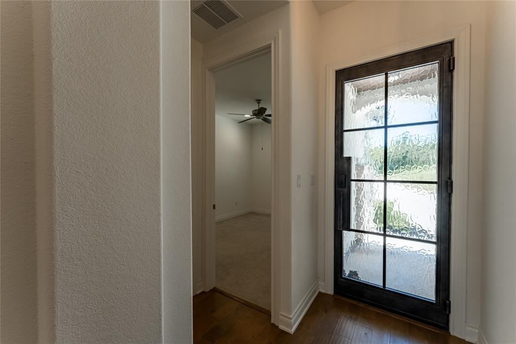 152 Limestone Dr - Photo 7 of 36