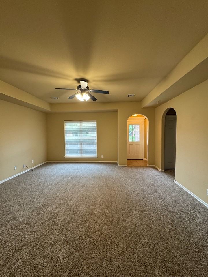 4022 W 104th Pl S - Photo 3 of 24