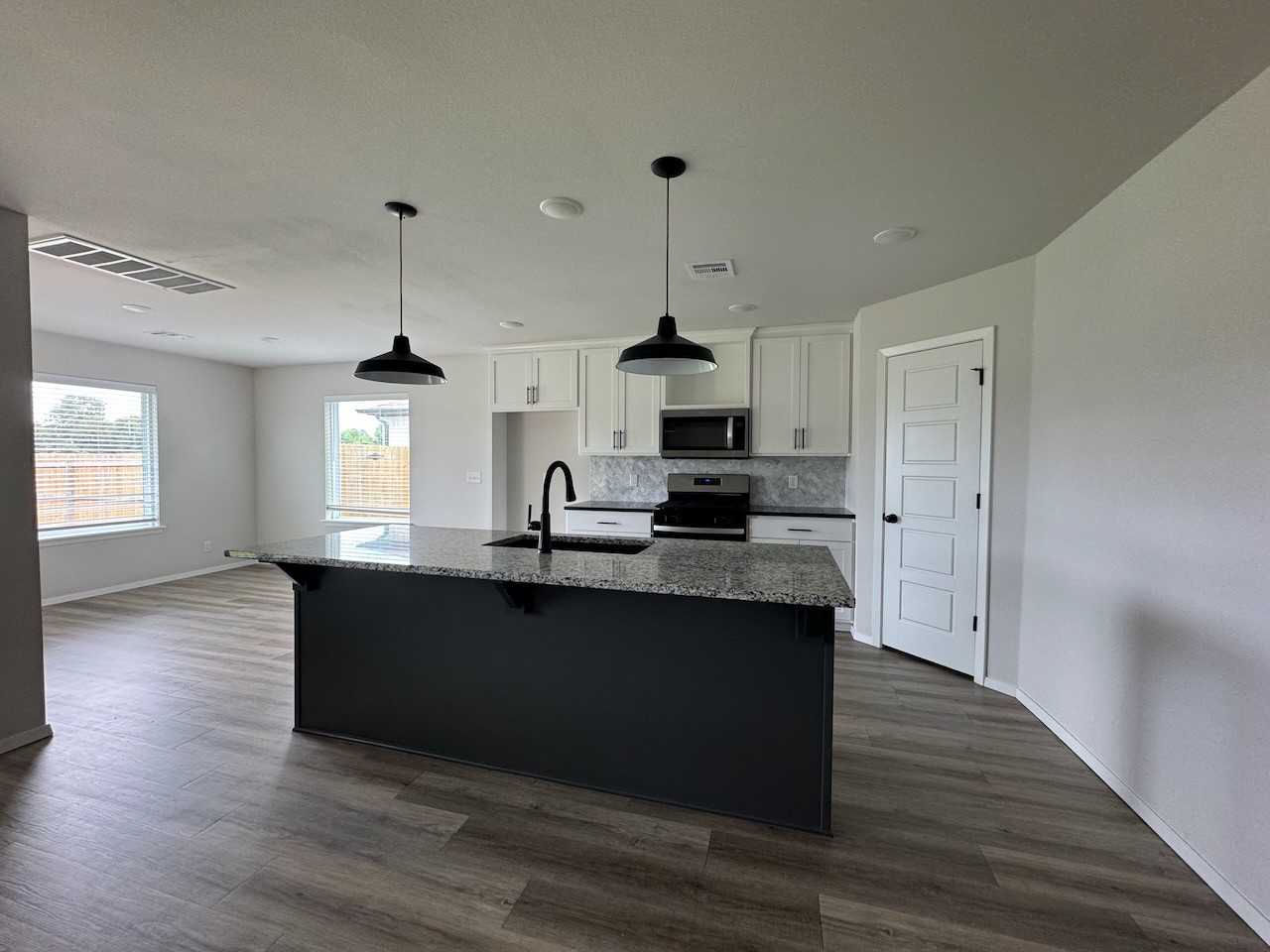 13139 S 72nd East Pl - Photo 5 of 21