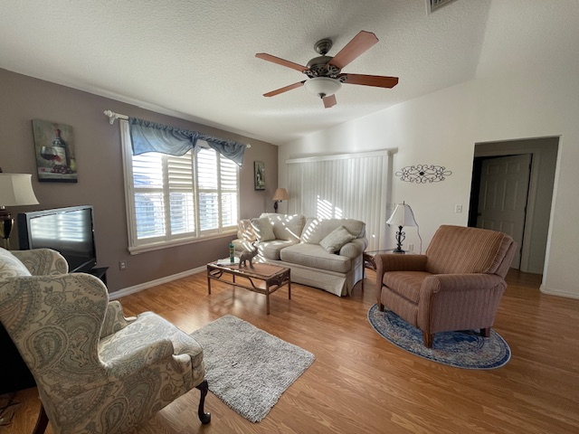 445 Corbett Drive - Photo 7 of 14