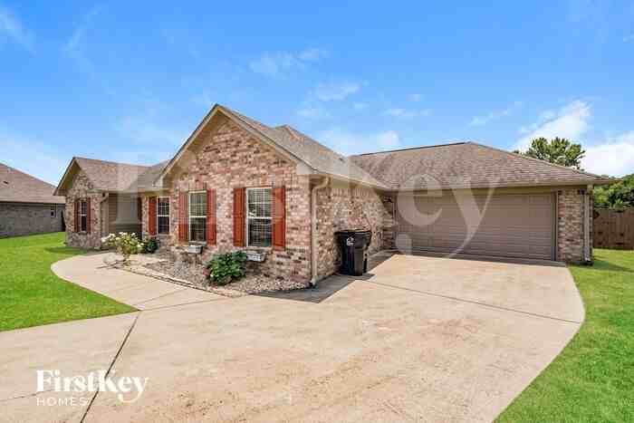 920 Alise Cir - Photo 2 of 19