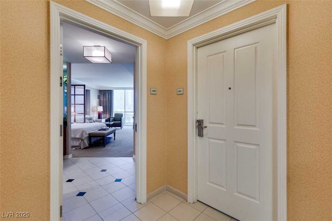 145 E Harmon Ave #511