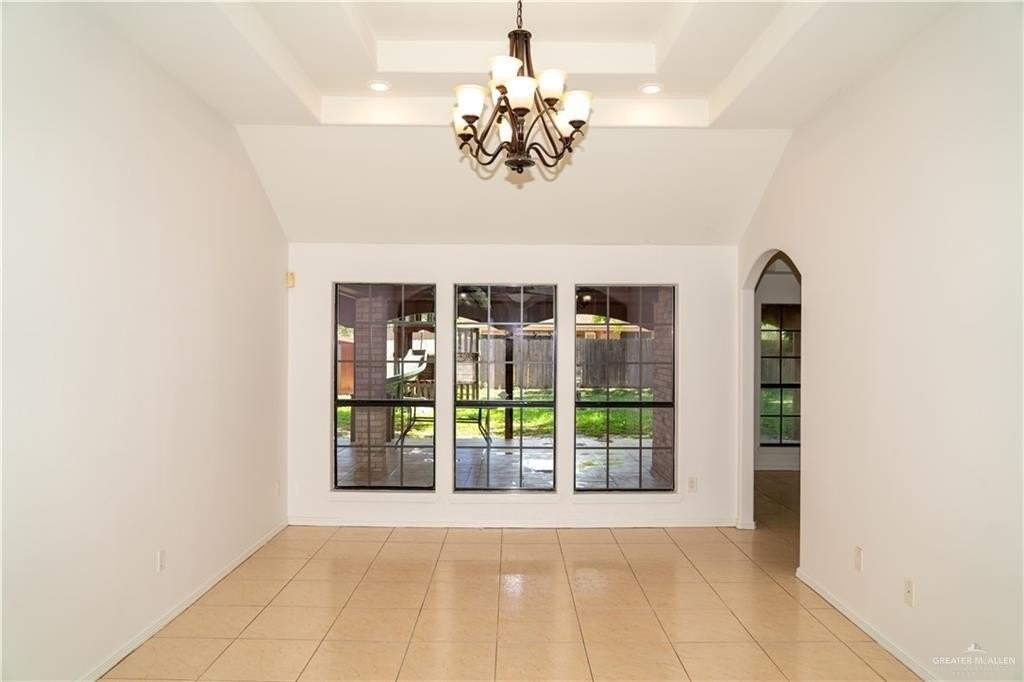 2009 Roman St - Photo 6 of 22