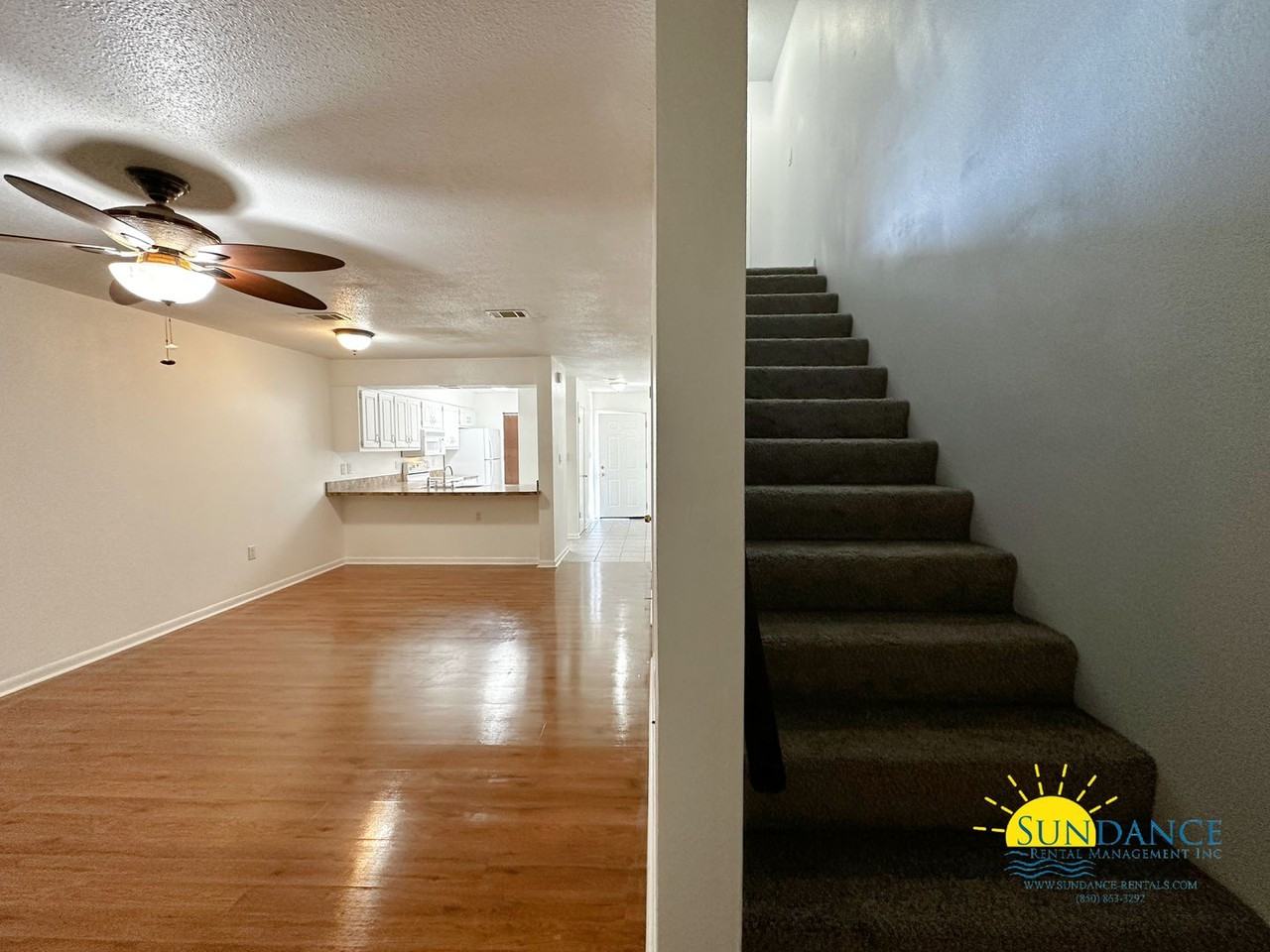 308 Woodrow St Ne #D - Photo 5 of 16
