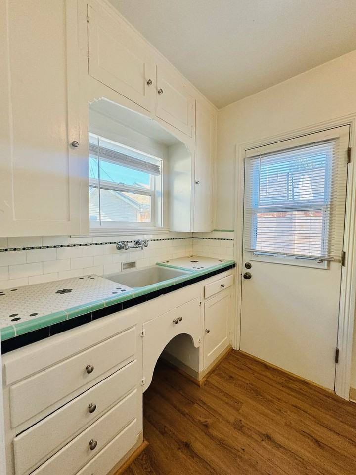 4512 1/2 Idaho St - Photo 5 of 14