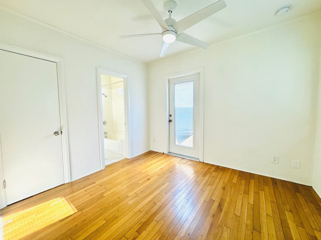 4512 1/2 Idaho St - Photo 7 of 14