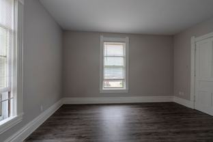 33 Lafayette Ave SE - Photo 1 of 1