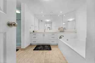 1717 N Bayshore Dr - Photo 1 of 1