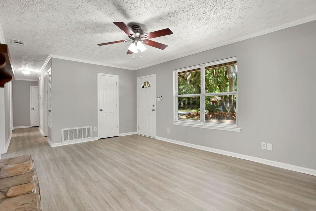 201 Whittington Dr - Photo 7 of 29